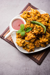 Crispy Corn pakora/pakoda, bhajji, Bhaji, bajji or pattice . served with tomato ketchup