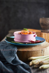 Spicy and Soup Curry with Shrimp and Vegetable Omelet..