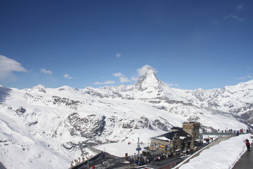 マッターホルン　ゴルナーグラート　天文台