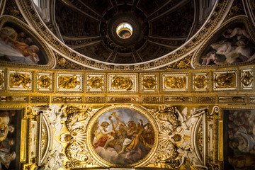Fototapeta na wymiar Italy / Rome 14. December 2019 Basilica of Santa Maria Maggiore, photo of one of the halls