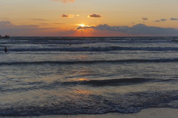 Obraz premium Sunset on the sea.