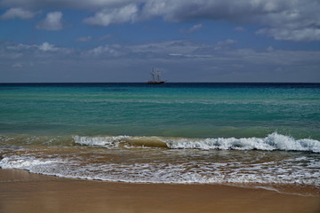 Fototapeta na wymiar Fuerteventura, Spain, Beach, Surf