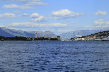 Hafen und Zitadelle von Trogir Kroatien