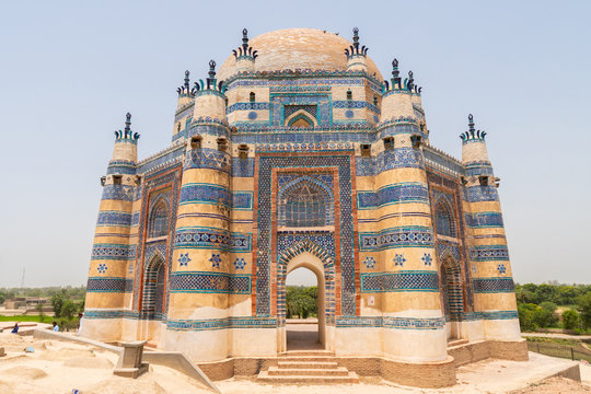 Uch Sharif Jawindi Bibi Tomb 21