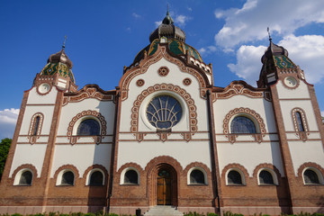 Fototapeta na wymiar Subotica, Serbia / 3rd July 2019: View on beutiful Synagogue in Subotica , Vojvodina Province in Serbia