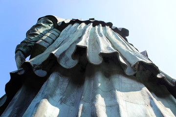 Statua di San Carlo sul lago di Varese