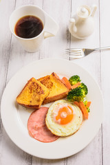 朝食イメージ　フレンチトースト
