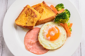 朝食イメージ　フレンチトースト
