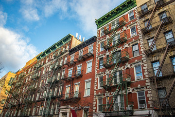 Fototapeta premium Buildings in the city
