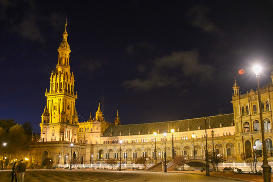 Sevilla Square
