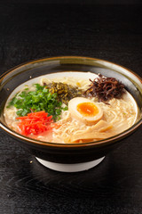 とんこつラーメン