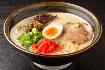 とんこつラーメン