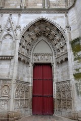  Cathédrale Saint-Étienne d'Auxerre
