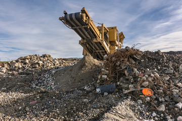 Construction material recycling plant with machinery for your selection