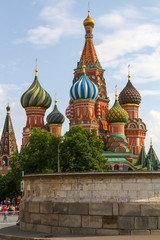 Fototapeta na wymiar Catedral o Iglesia de San Basilio en la ciudad de Moscu, en el pais de Rusia