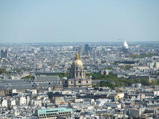 Fototapeta na wymiar Views of Paris from the height of the Eiffel
