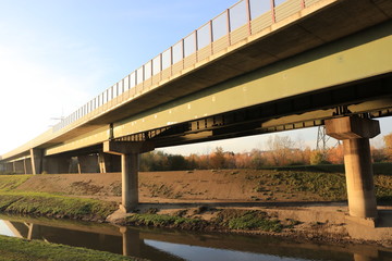 Emschertalbrücke für die Autobahn A42