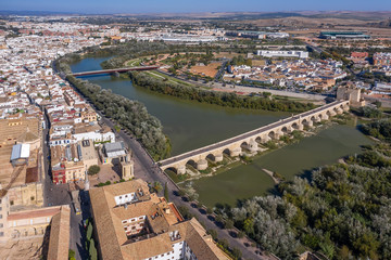 Obraz premium Aerial view of the old city of Cordoba and Romano Bridge. Spain