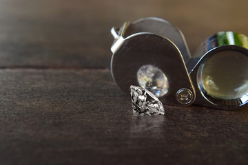  Diamonds selected are clear and clean. Beautiful on the wood floor