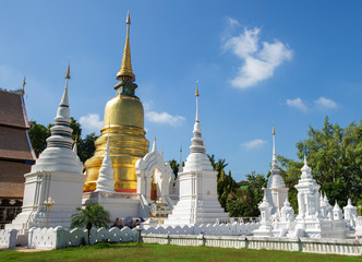 Fototapeta premium Wat Suan Dok in Chiang Mai , Thailand - Chiang temple