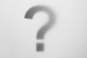 ぼやけるクエスチョンマーク
