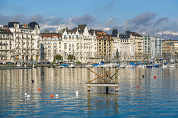 Obraz premium Sur les rives du lac de Genève
