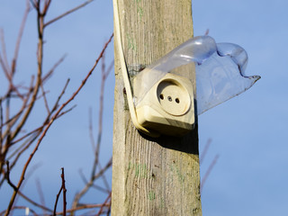 Homemade outlet protection from the rain