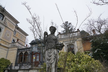 Fototapeta premium patumbah villa in zürich in der schweiz