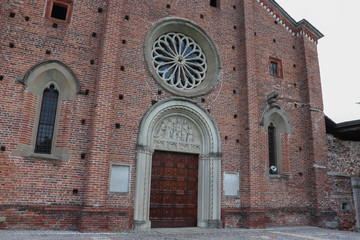 Italie - Lombardie - Castiglione Olona - Portail de l'église du Baptistère Saint-Jean