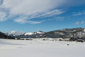 Fototapeta na wymiar winter cross-country skiing landscape Reit im Winkl, bavaria, alps