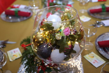 Fototapeta na wymiar christmas balls and decorations on background
