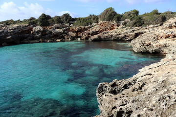 Escena de costa sur de Menorca