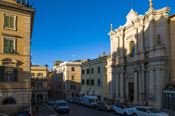 Tarquinia, Italia, ciudad etrusca y medieval en la región del Lazio. Centro histórico, plaza 