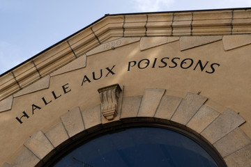 Obraz premium Halle aux poissons de Vannes en Bretagne