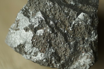 nugget metal, particle of metal fragment