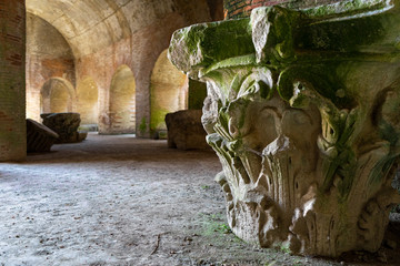 Fototapeta na wymiar Italy, Campania, Pozzuoli Anfiteatro Falvio