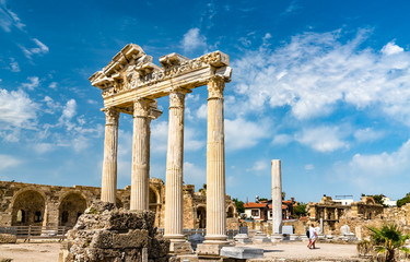 Naklejka premium Ruins of the Temple of Apollo in Side, Turkey