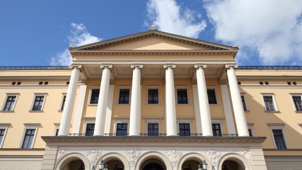 Fototapeta na wymiar Oslo Royal Palace