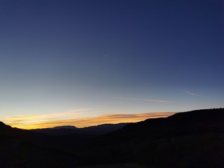 Cielo atardecer horizonte