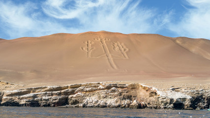 Ancient large scale candelabrum figure in Paracas national park