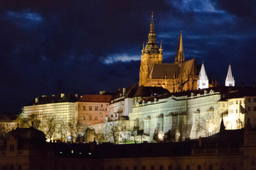 Fototapeta na wymiar Prage cathédrale