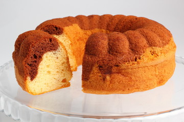 Chocolate and Vanilla Marble Cake