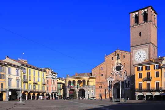 lodi city cathedral in italy, duomo di lodi in italia