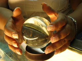 Hands holding a cristal ball
