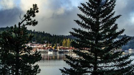 Beautiful landscape of Lake Arrowhead, California in the San Bernardino Mountains in the winter