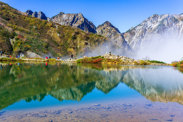 【長野県】秋の北アルプスと八方池　八方尾根