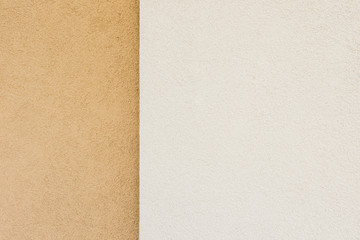 Fototapeta premium White brown split concrete wall background texture