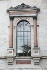 Obraz premium Old palace window