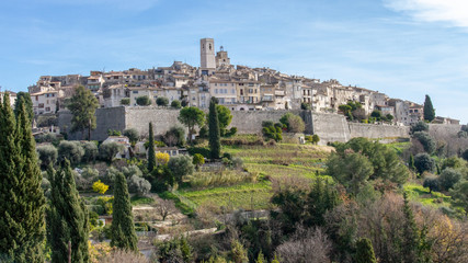 Fototapeta na wymiar city skyline of Saint Paul de Vence, France