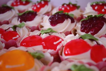salad with tomatoes and mozzarella